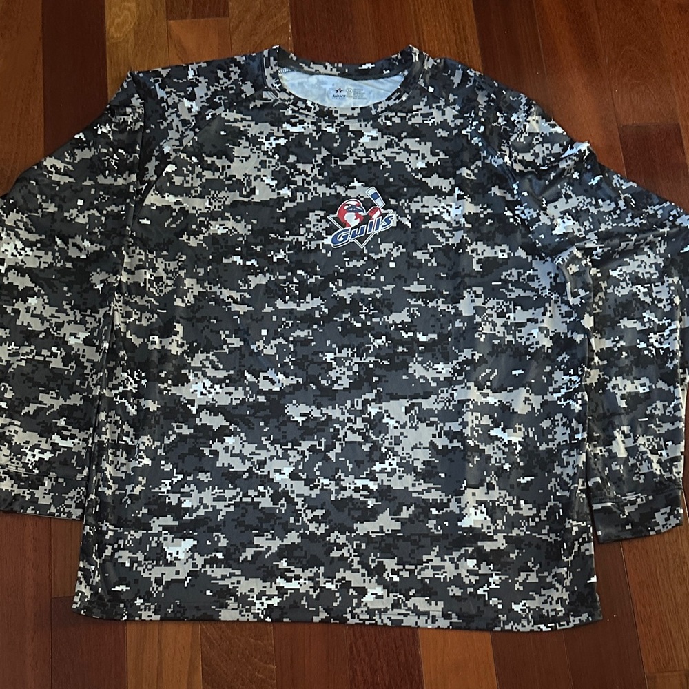 Camo LI Gulls Long Sleeve Shirt NWOT